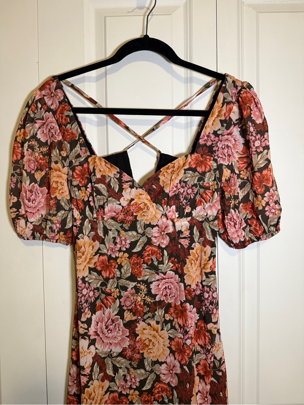 SHOWPO FLORAL DRESS - Picture 2 of 5